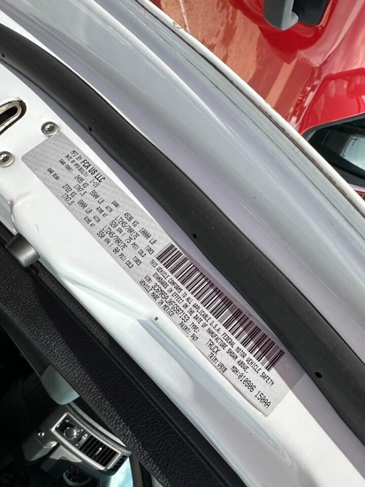 Used 2015 RAM 2500 Tradesman w/ Power & Remote Entry Group image 26