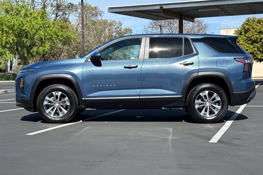 Used 2026 Chevrolet Equinox LT image 14