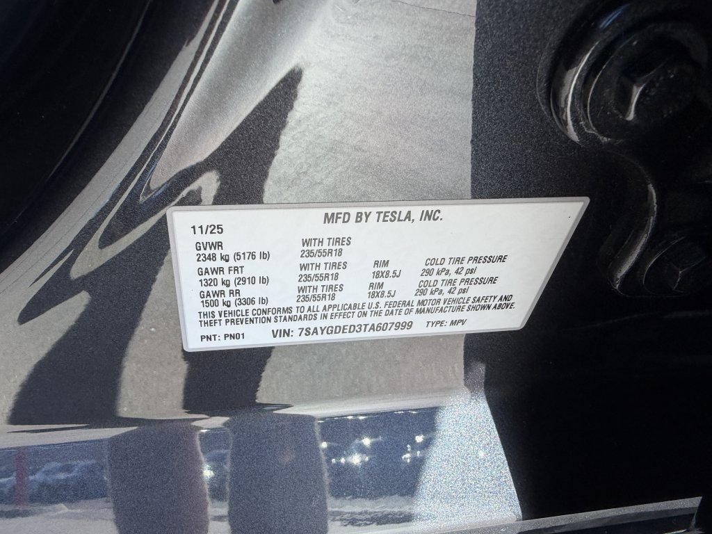 Used 2026 Tesla Model Y 2WD image 48