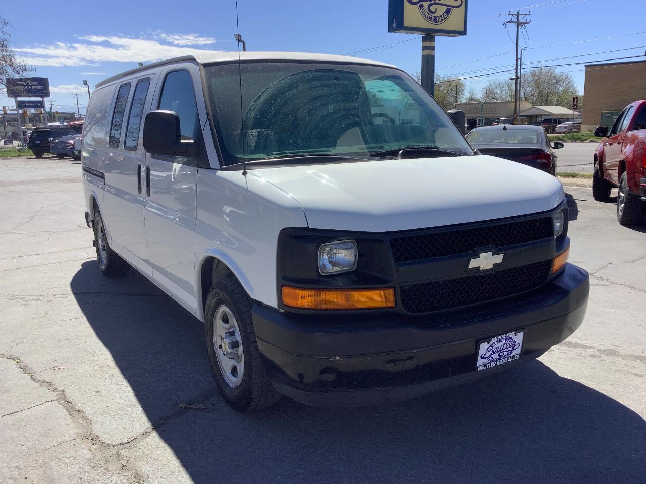 Used 2003 Chevrolet Express 1500 image 7