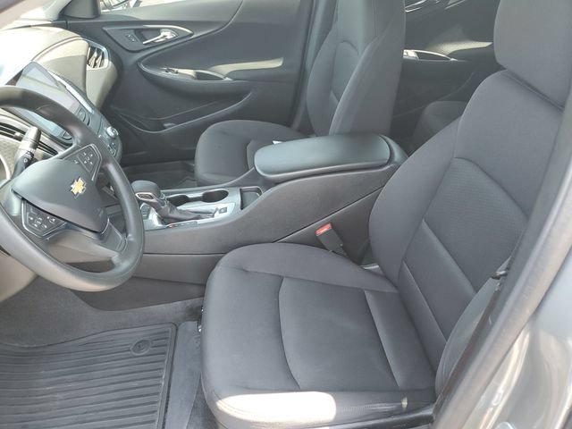 Used 2025 Chevrolet Malibu LS FWD image 16