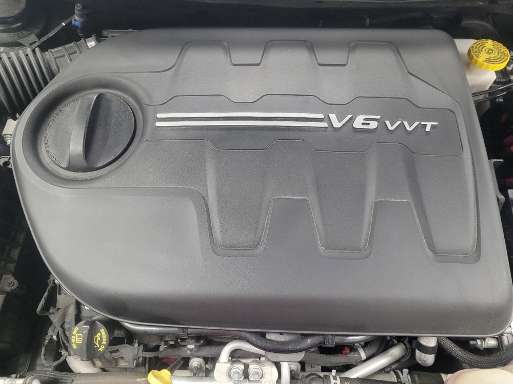 Used 2019 Jeep Cherokee Limited AWD/4WD image 30