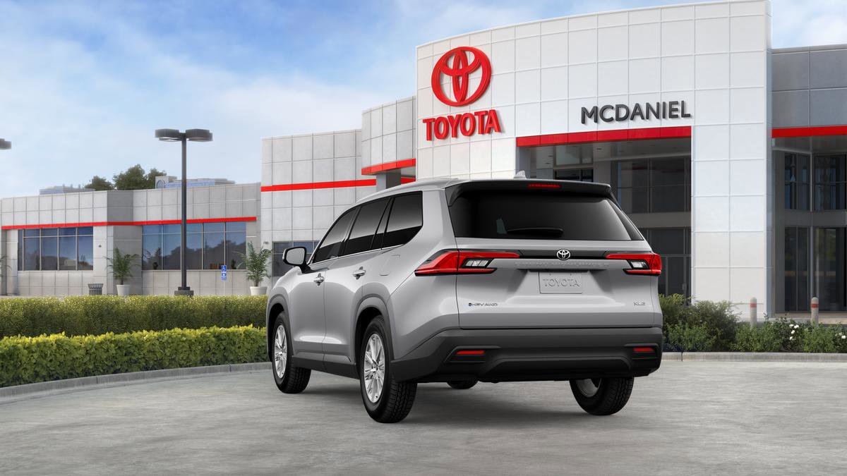 New 2026 Toyota Grand Highlander XLE image 18
