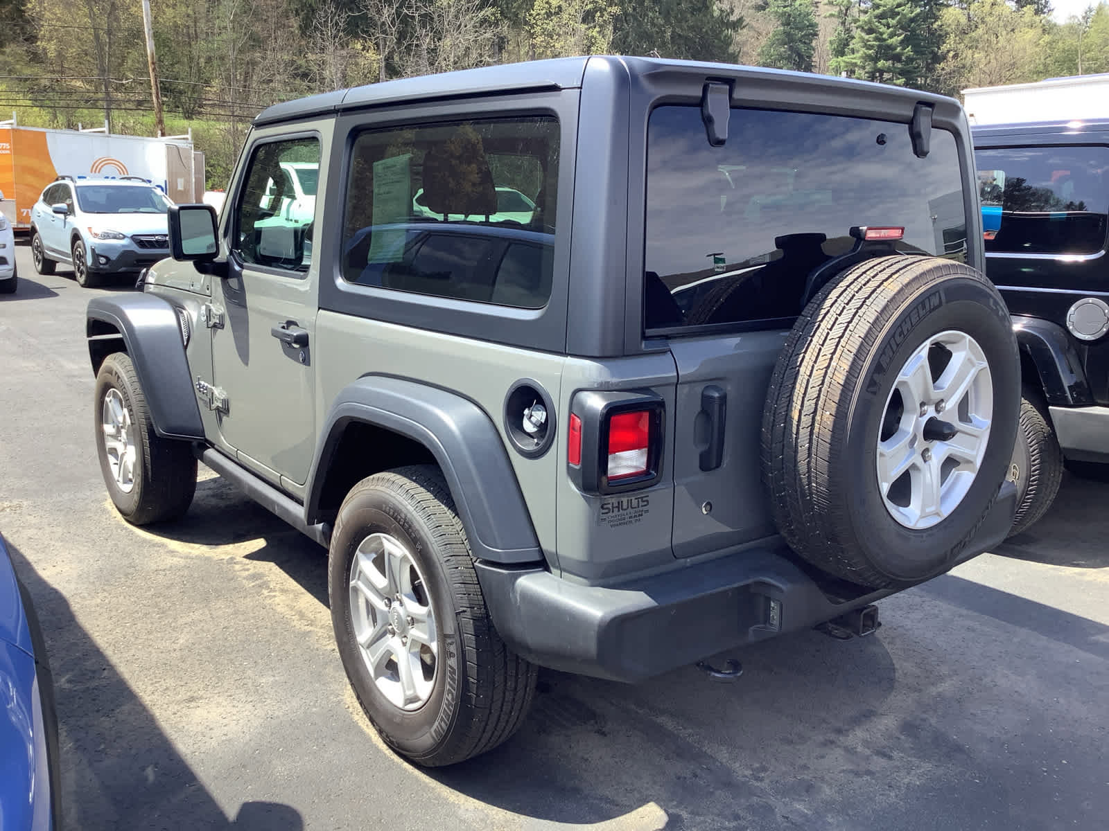 Used 2020 Jeep Wrangler Sport image 3