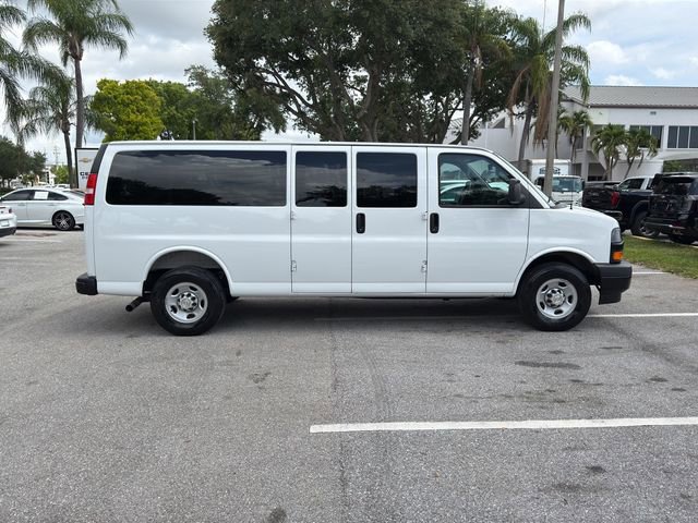 Used 2024 Chevrolet Express 3500 LS RWD image 8