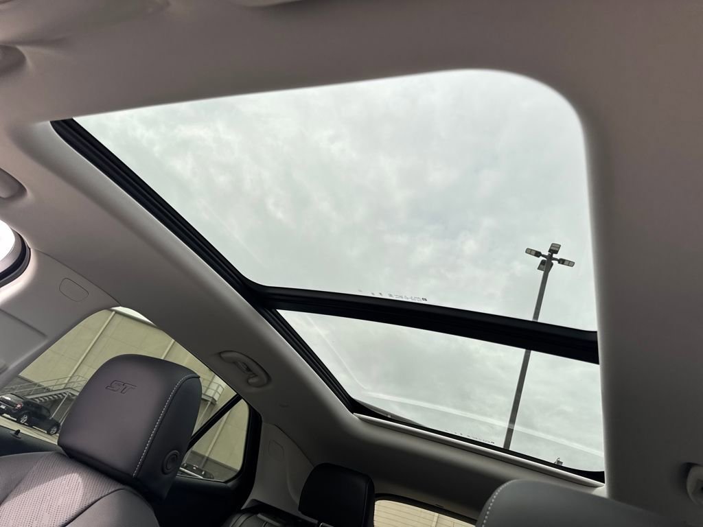 New 2026 Buick Envision Sport Touring AWD/4WD image 18
