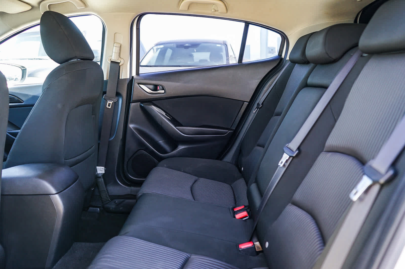 Used 2015 MAZDA MAZDA3 i Touring FWD image 17
