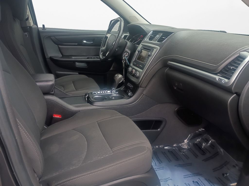 Used 2015 GMC Acadia SLE image 24