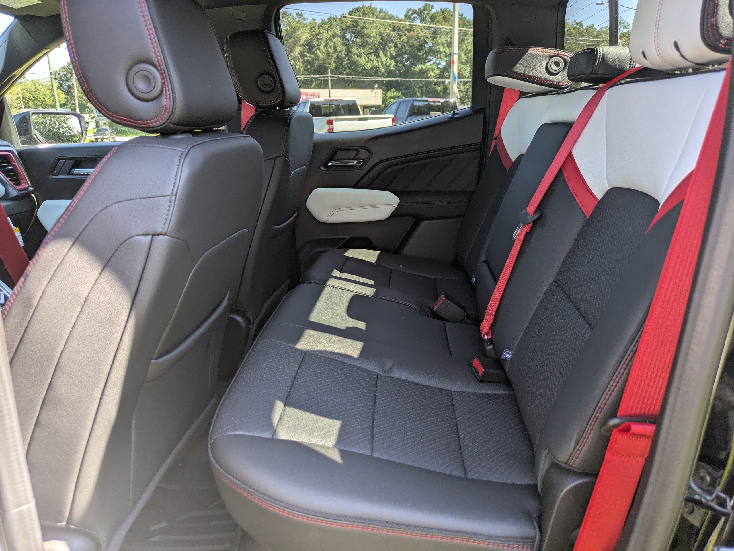 New 2026 GMC Canyon AT4X image 14