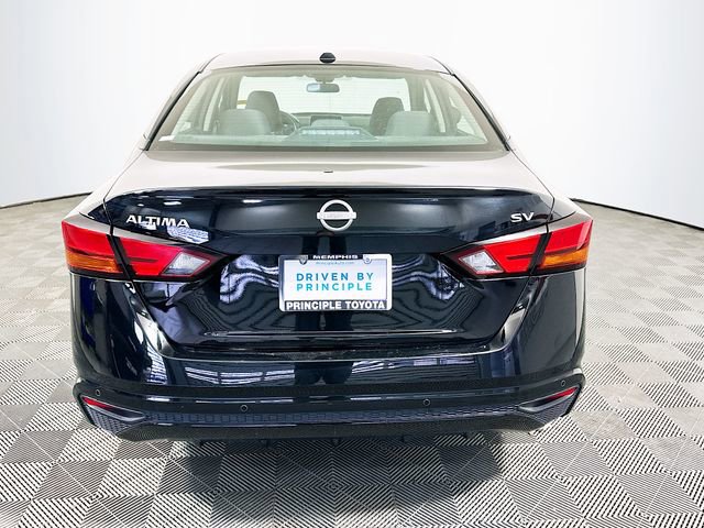 Used 2024 Nissan Altima 2.5 SV image 7