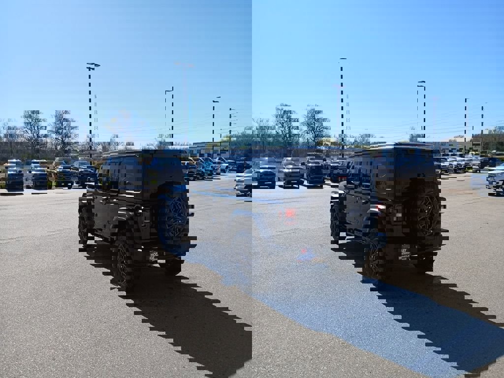 New 2026 Jeep Wrangler Unlimited Sport w/ Convenience Group image 5