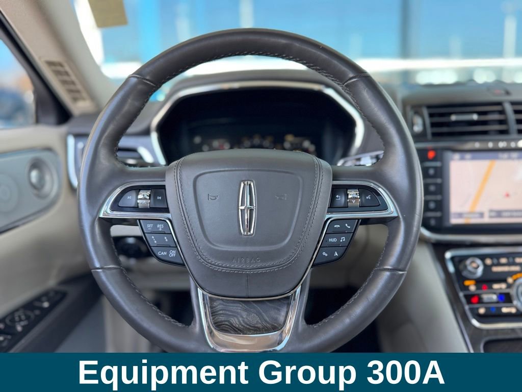 Used 2020 Lincoln Continental Reserve w/ Luxury Package image 8