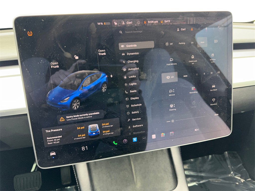 Used 2022 Tesla Model Y Long Range image 57