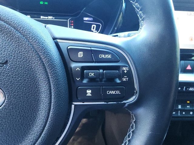 Used 2020 Kia Niro EX Premium FWD image 20