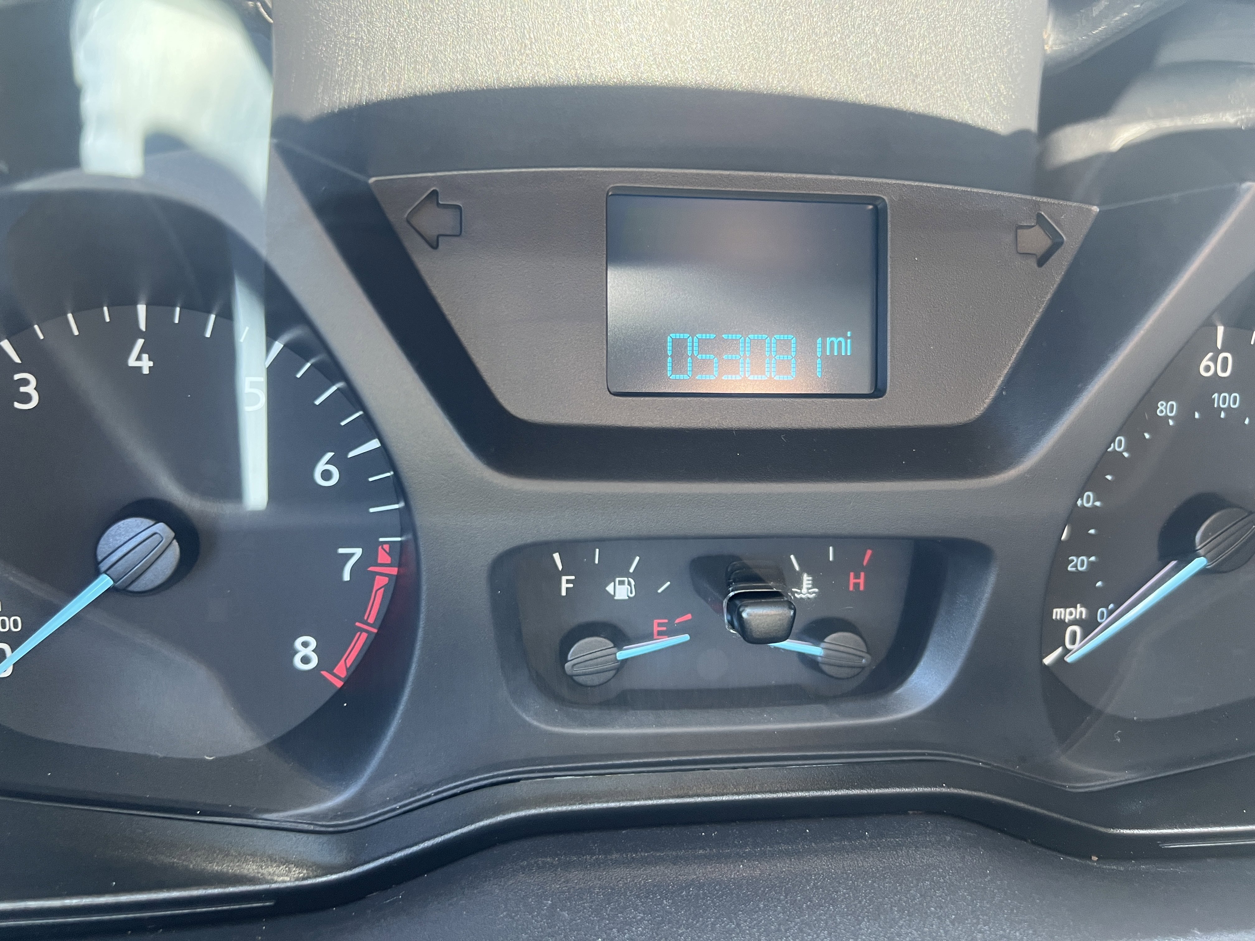 Used 2019 Ford Transit 150 148 Low Roof RWD image 9