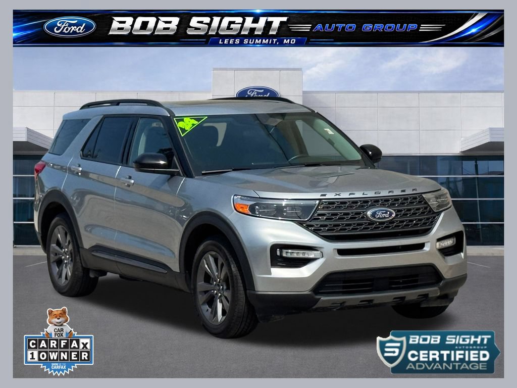 Used 2024 Ford Explorer XLT w/ Equipment Group 202A AWD/4WD image 1