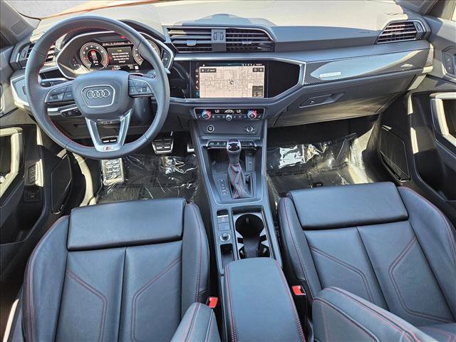 Certified 2025 Audi Q3 2.0T Premium Plus w/ Premium Plus Package AWD/4WD image 18