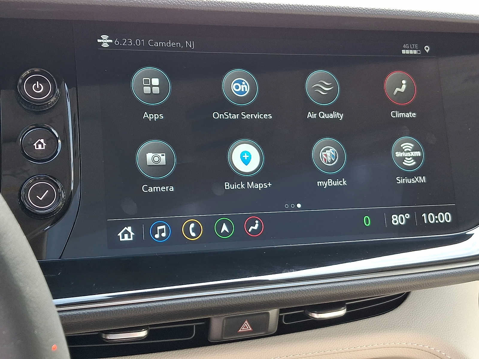 Used 2023 Buick Envision Avenir AWD/4WD image 29