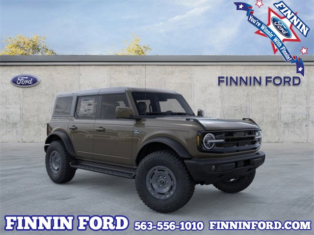 New 2025 Ford Bronco Outer Banks w/ Sasquatch Package image 1