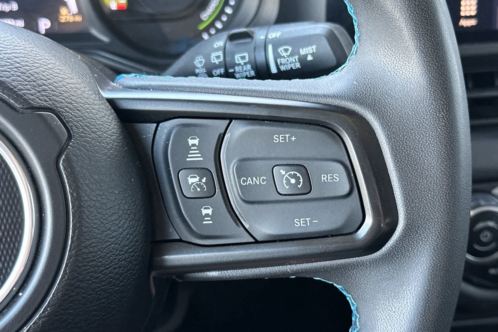 Used 2024 Jeep Wrangler Unlimited Rubicon 4xe AWD/4WD image 27