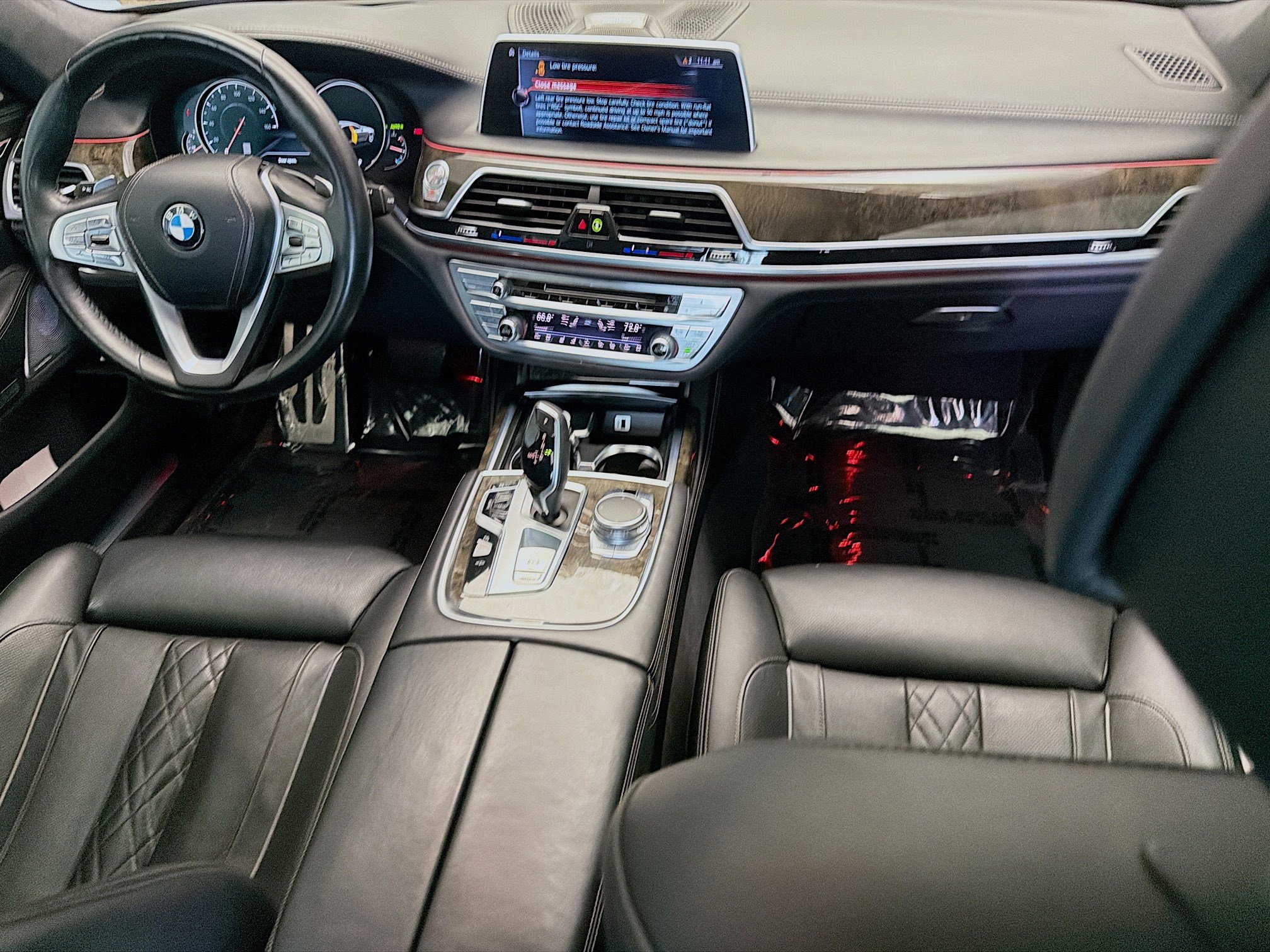 Used 2016 BMW 750i RWD image 12