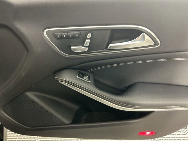 Used 2018 Mercedes-Benz CLA 250 image 13