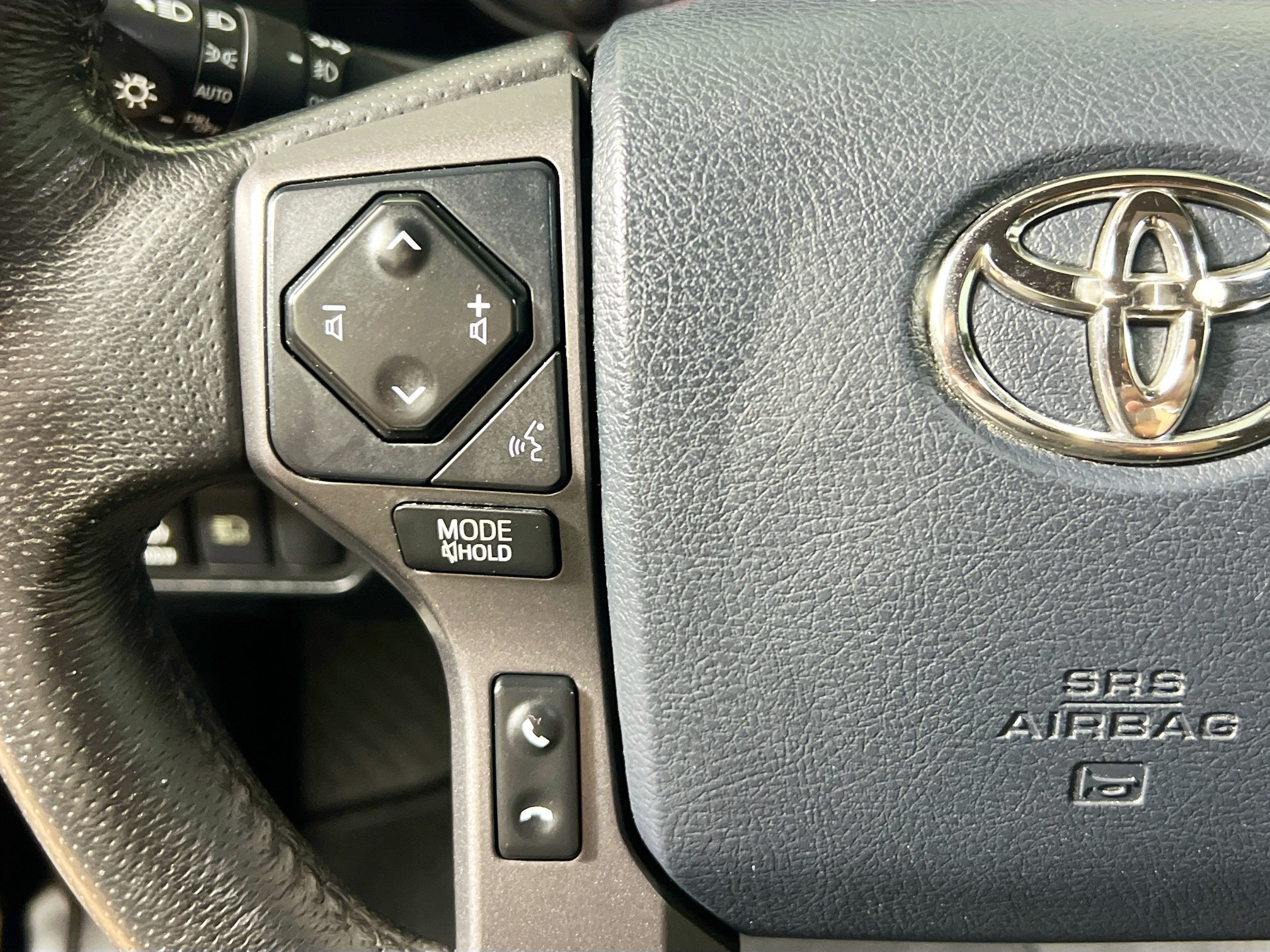 Used 2019 Toyota Tacoma TRD Pro AWD/4WD image 18