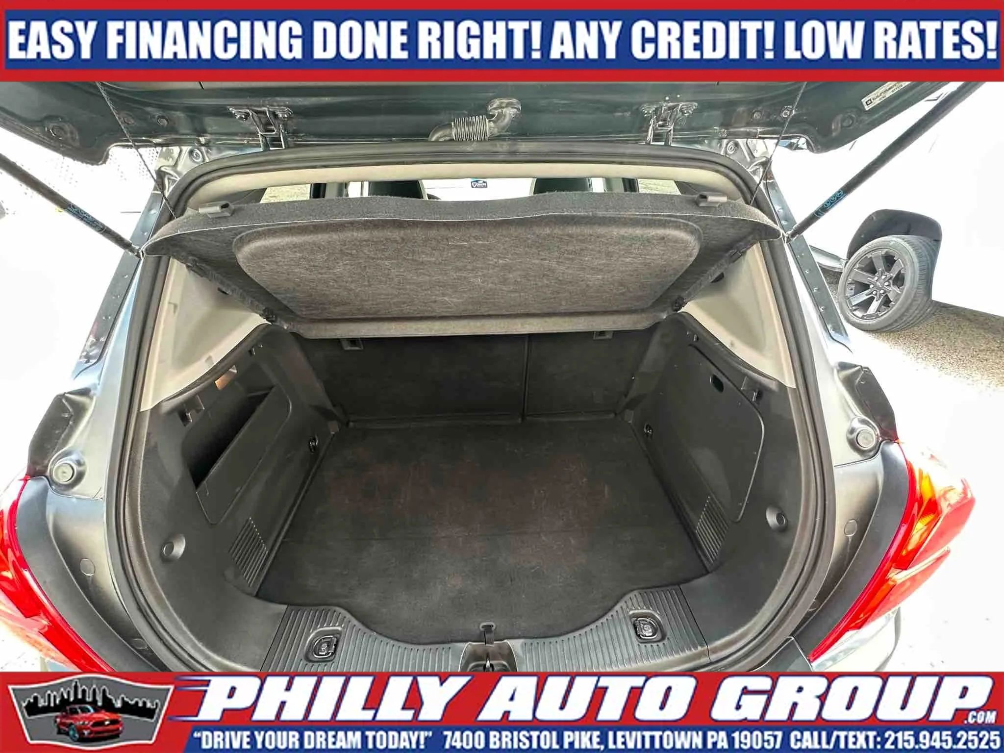 Used 2018 Chevrolet Trax LT w/ LT Convenience Package image 16