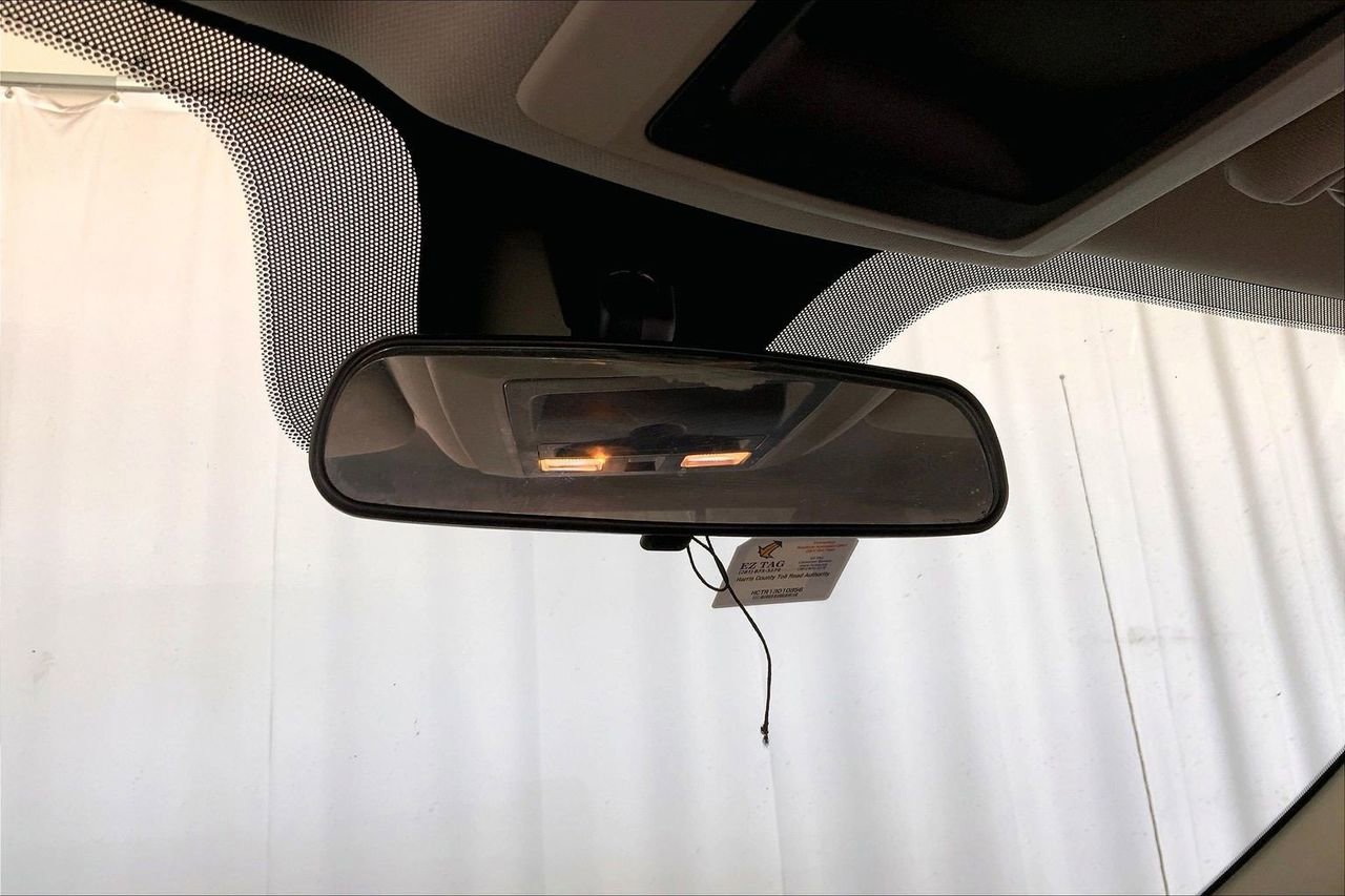 Used 2017 RAM 1500 Classic SLT image 17