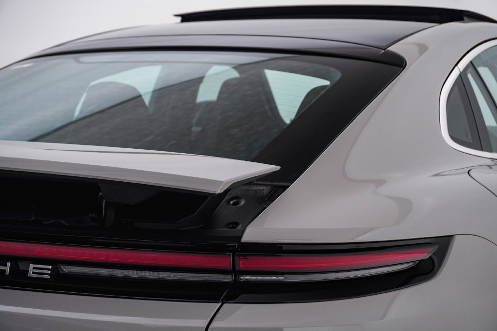 New 2026 Porsche Panamera 4 AWD/4WD image 12
