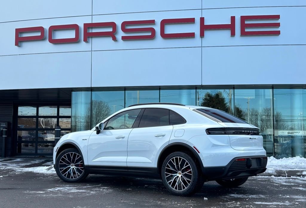 New 2025 Porsche Macan 4S Electric image 3