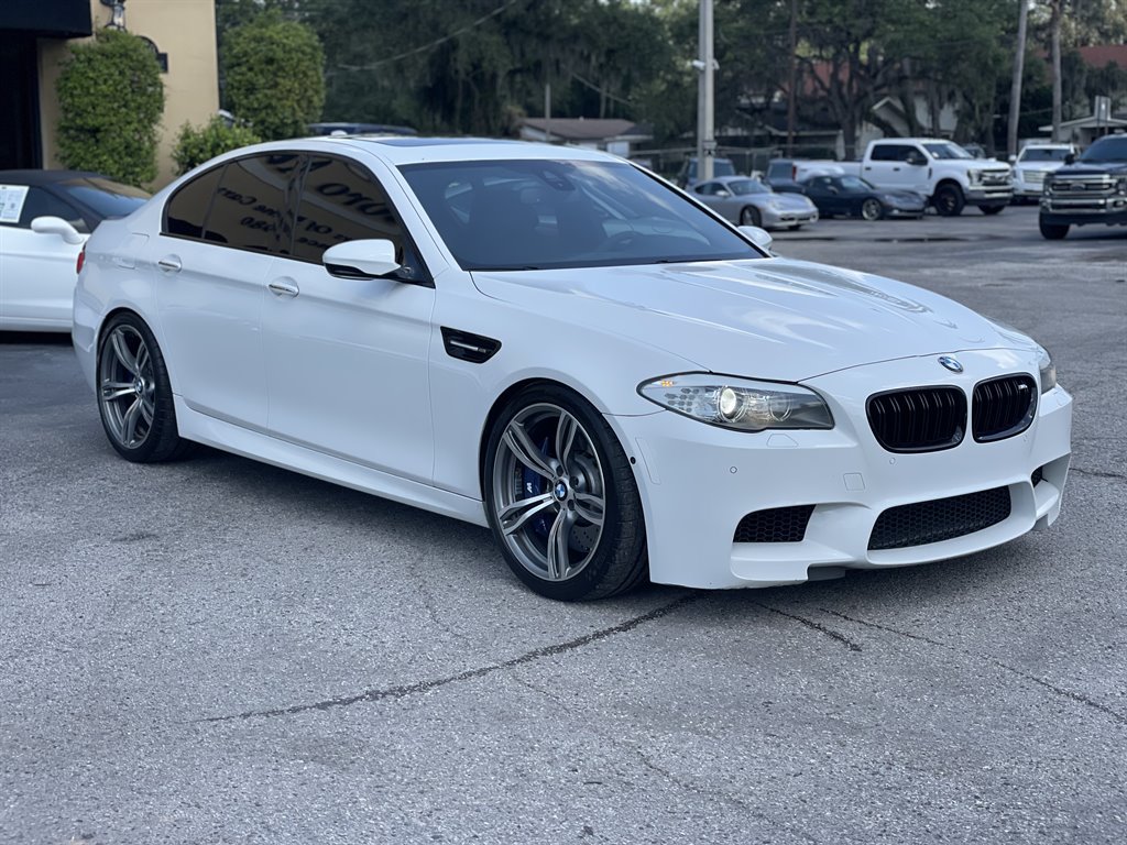 Used 2013 BMW M5 RWD image 19