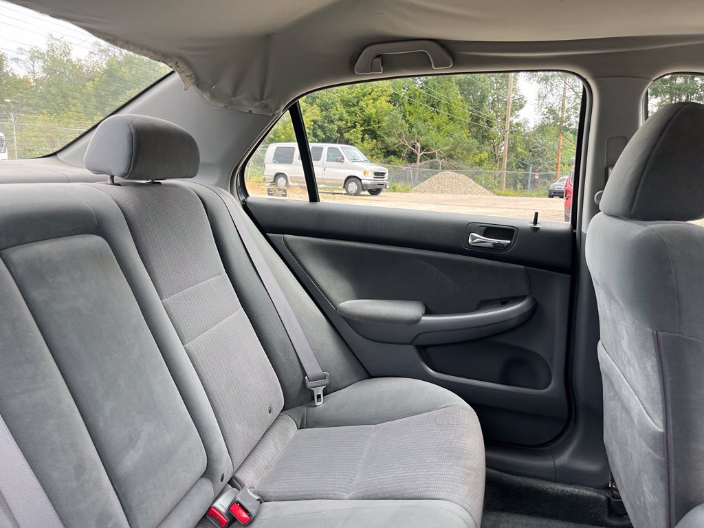 Used 2003 Honda Accord LX image 37