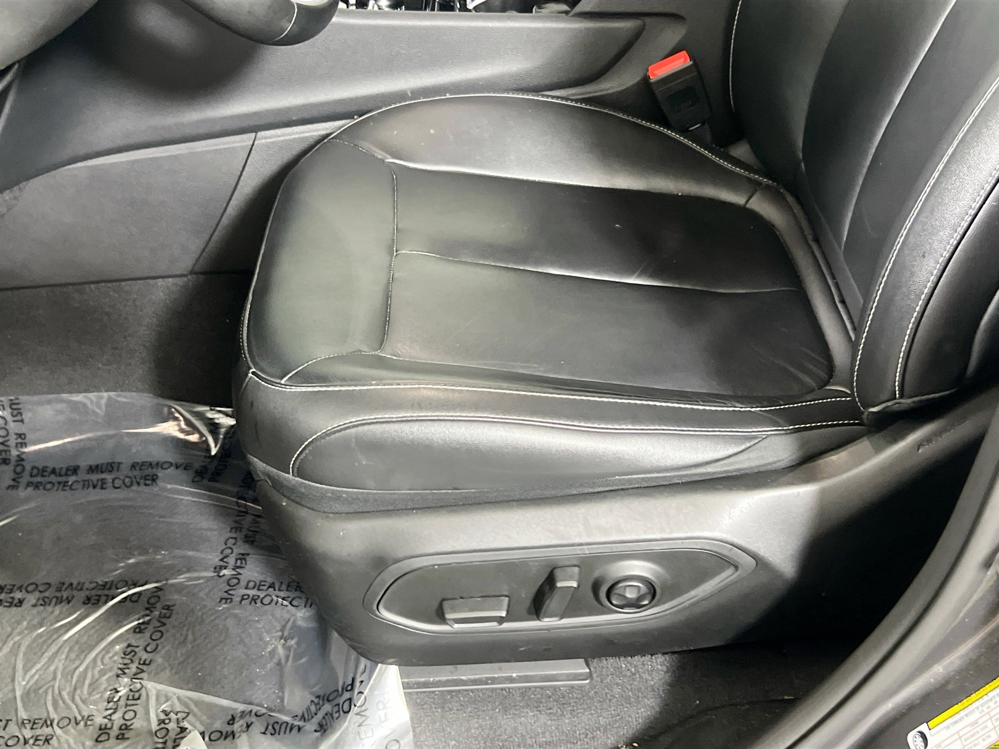 Used 2022 Jeep Grand Cherokee Limited image 17