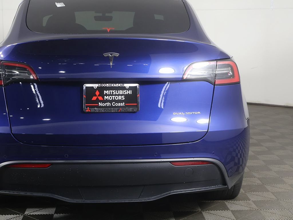 Used 2021 Tesla Model Y Long Range AWD/4WD image 14