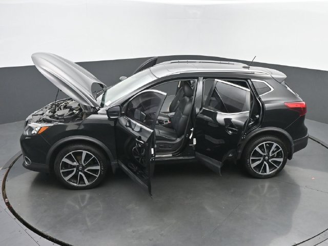Used 2017 Nissan Rogue Sport SL w/ SL Premium Package AWD/4WD image 62