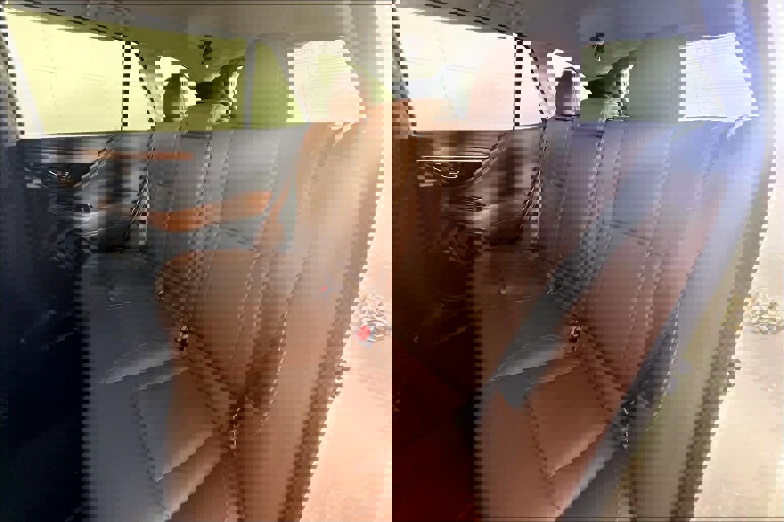 Used 2020 Subaru Outback Touring w/ Popular Package #2 image 18