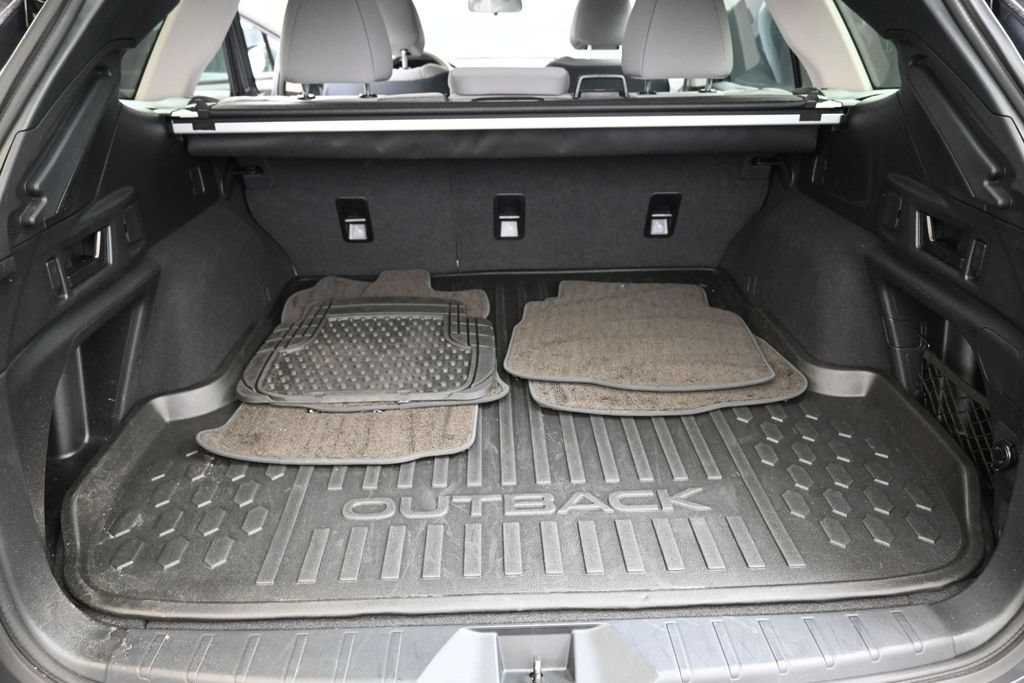 Certified 2025 Subaru Outback Premium AWD/4WD image 19