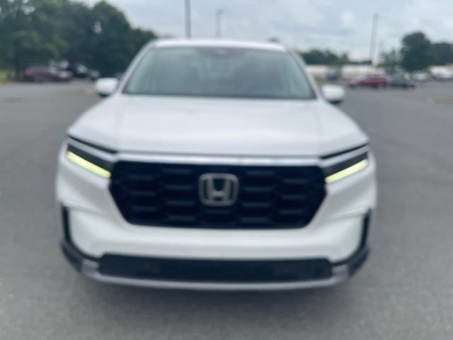 Used 2024 Honda Pilot Touring image 6