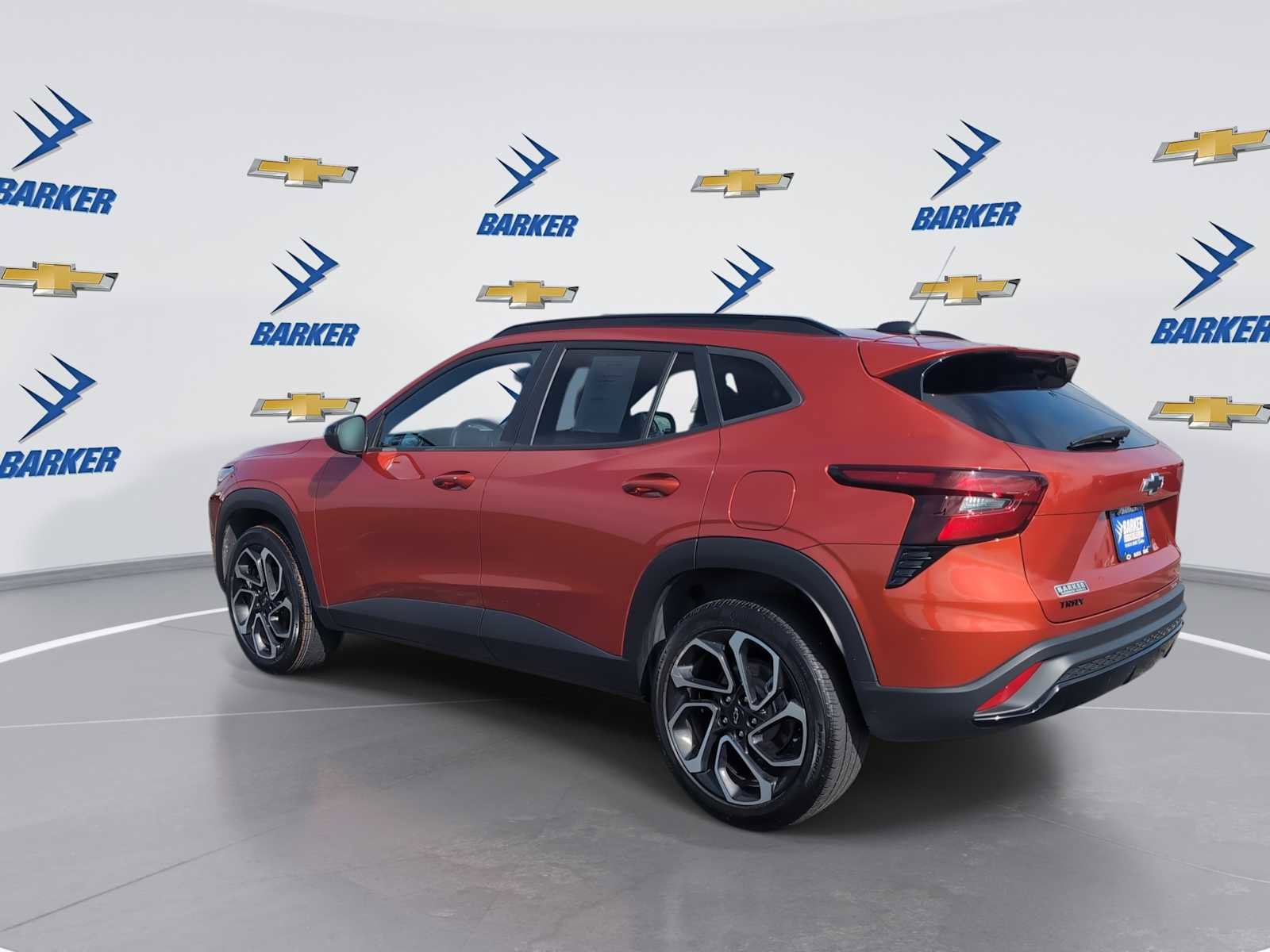 Used 2024 Chevrolet Trax RS w/ Driver Confidence Package image 6