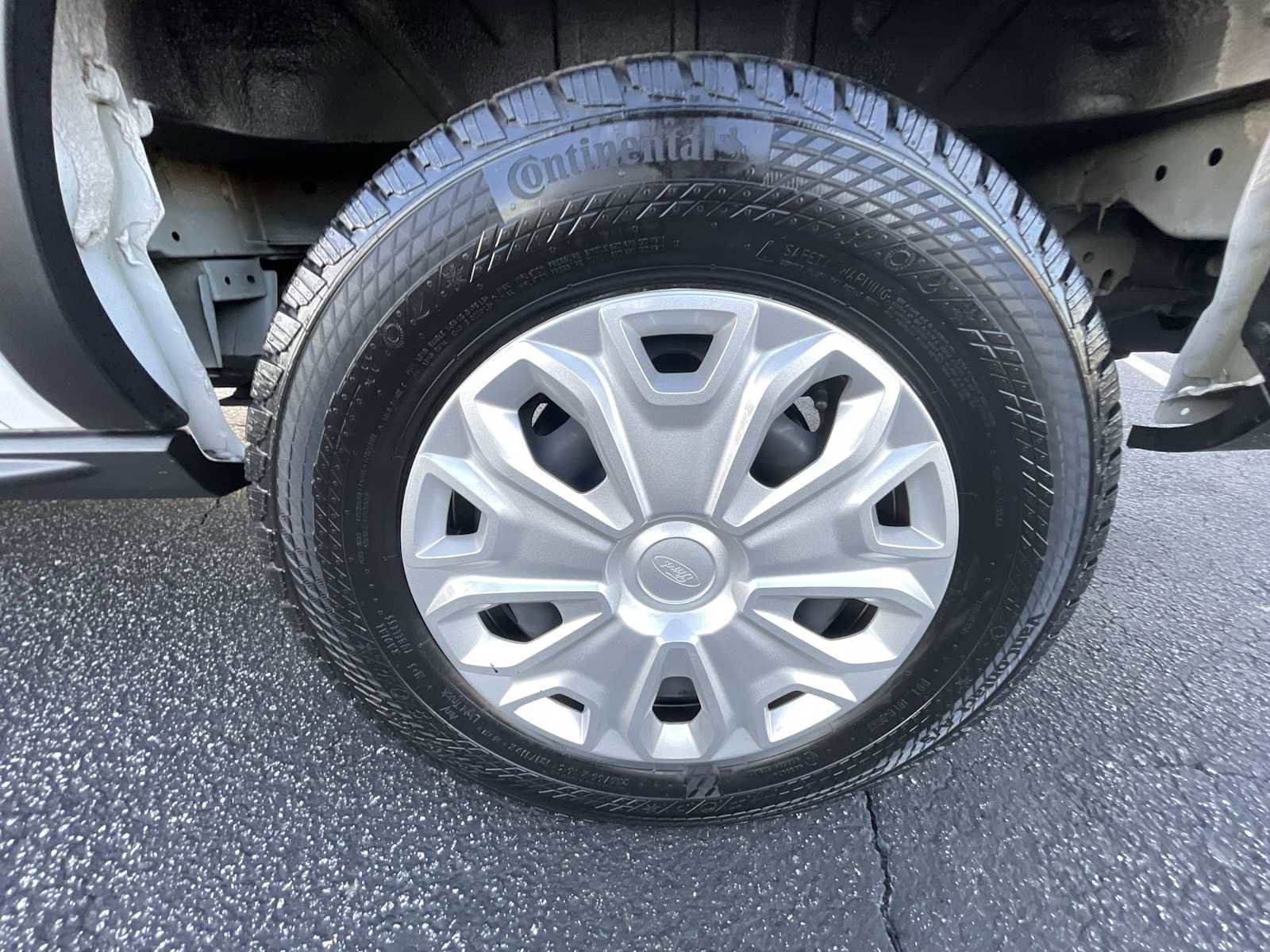 Used 2024 Ford Transit 250 Low Roof w/ Exterior Upgrade Package image 30