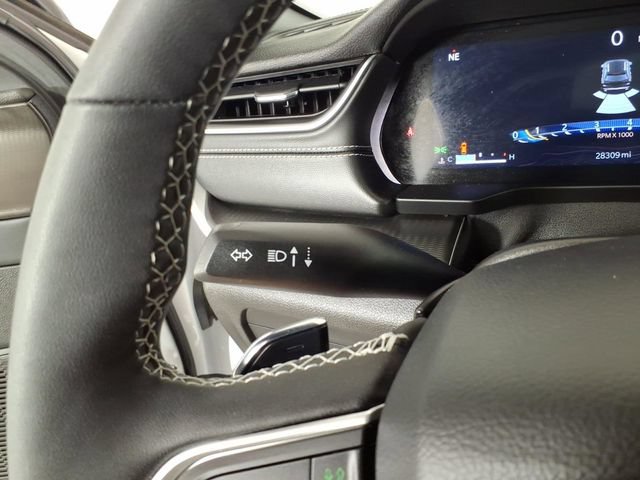 Used 2023 Jeep Grand Cherokee Altitude AWD/4WD image 27