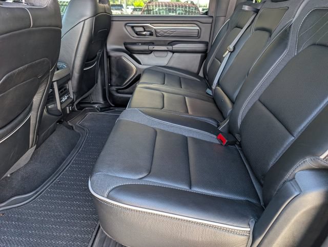 Used 2025 RAM 1500 Limited w/ Off Road Group AWD/4WD image 27