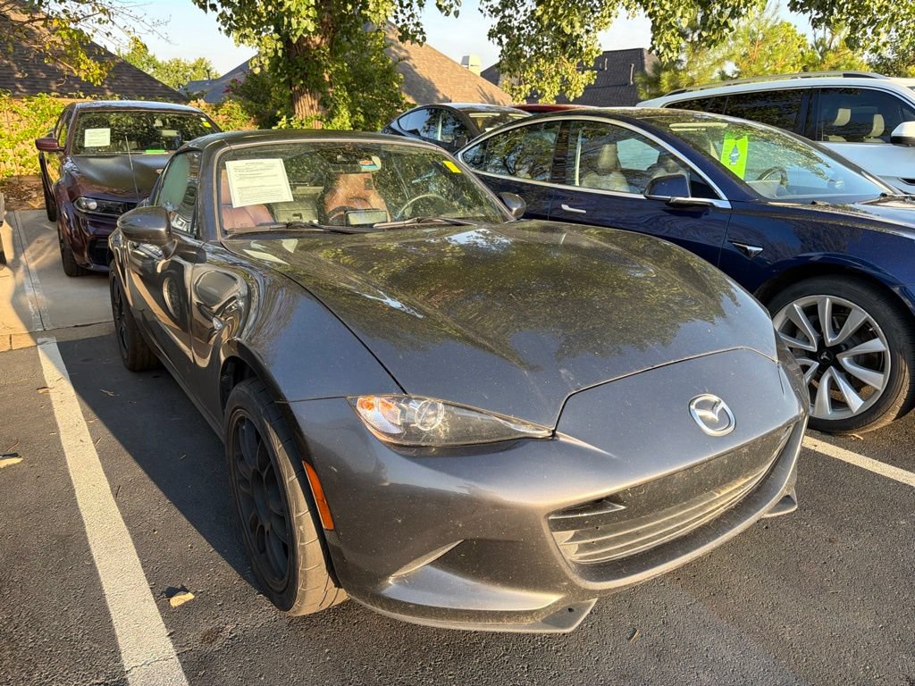 Used 2019 MAZDA MX-5 Miata RF Grand Touring w/ GT-S Package RWD image 2