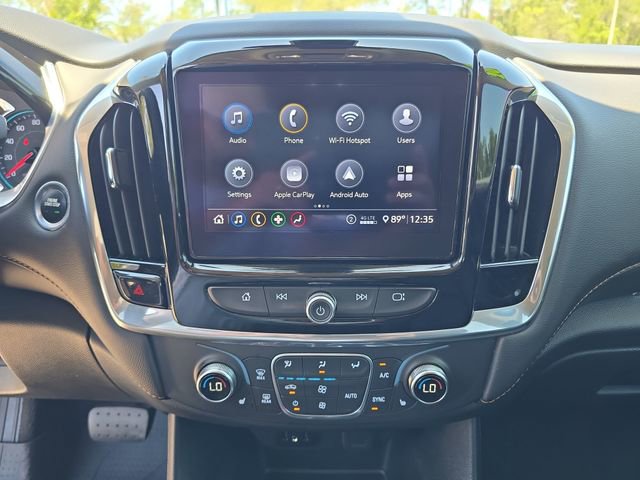 Used 2020 Chevrolet Traverse LT w/ LPO, Blackout Package AWD/4WD image 18