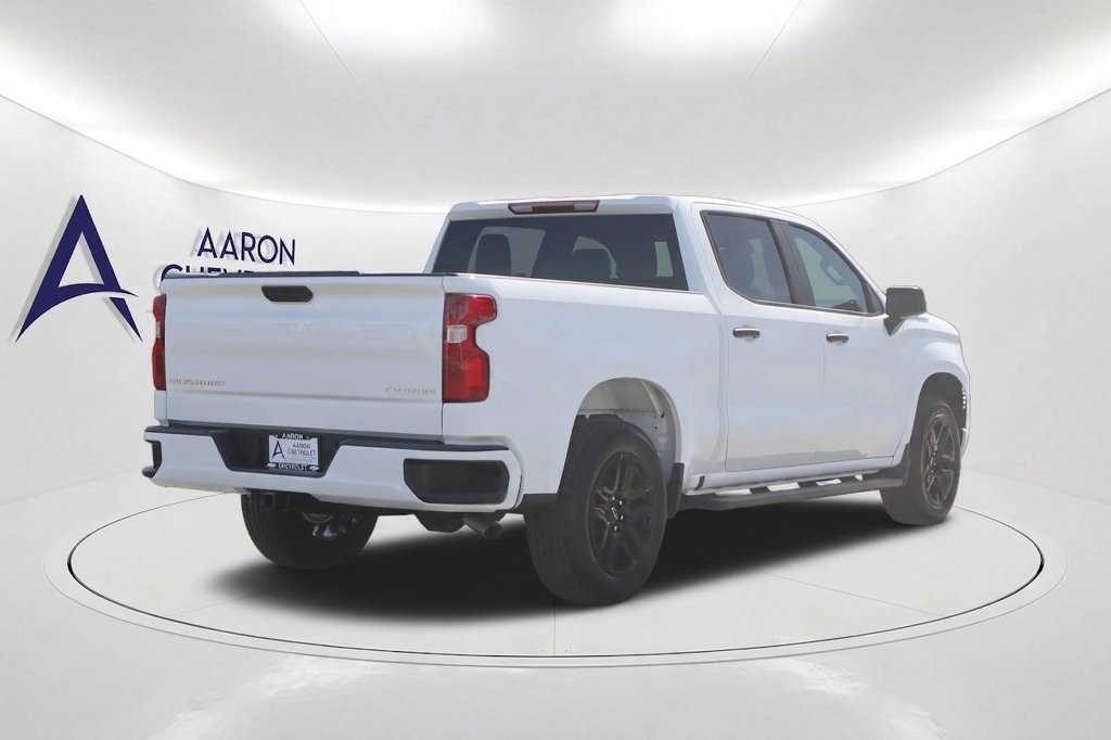 New 2026 Chevrolet Silverado 1500 Custom RWD image 4