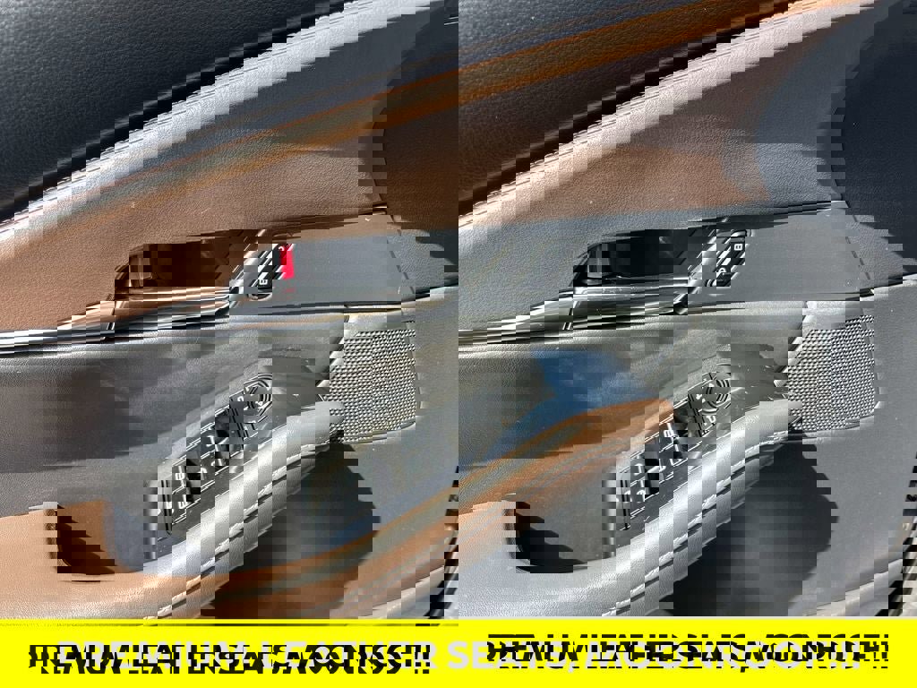 Used 2023 MAZDA CX-30 AWD 2.5 S w/ Premium Package image 16