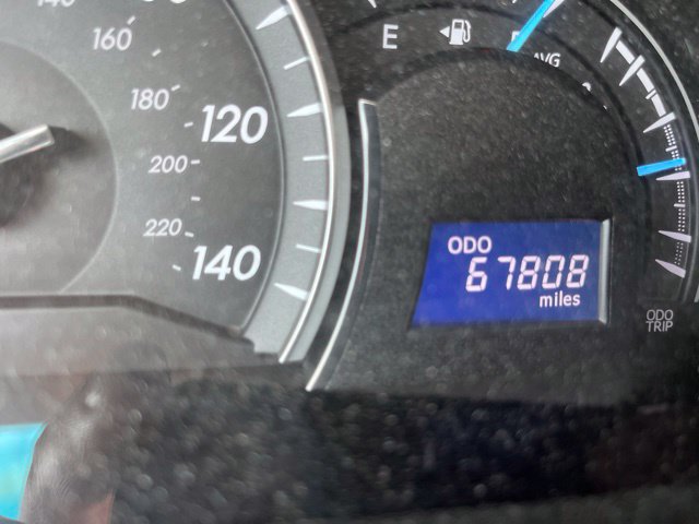 Used 2014 Toyota Camry LE FWD image 7