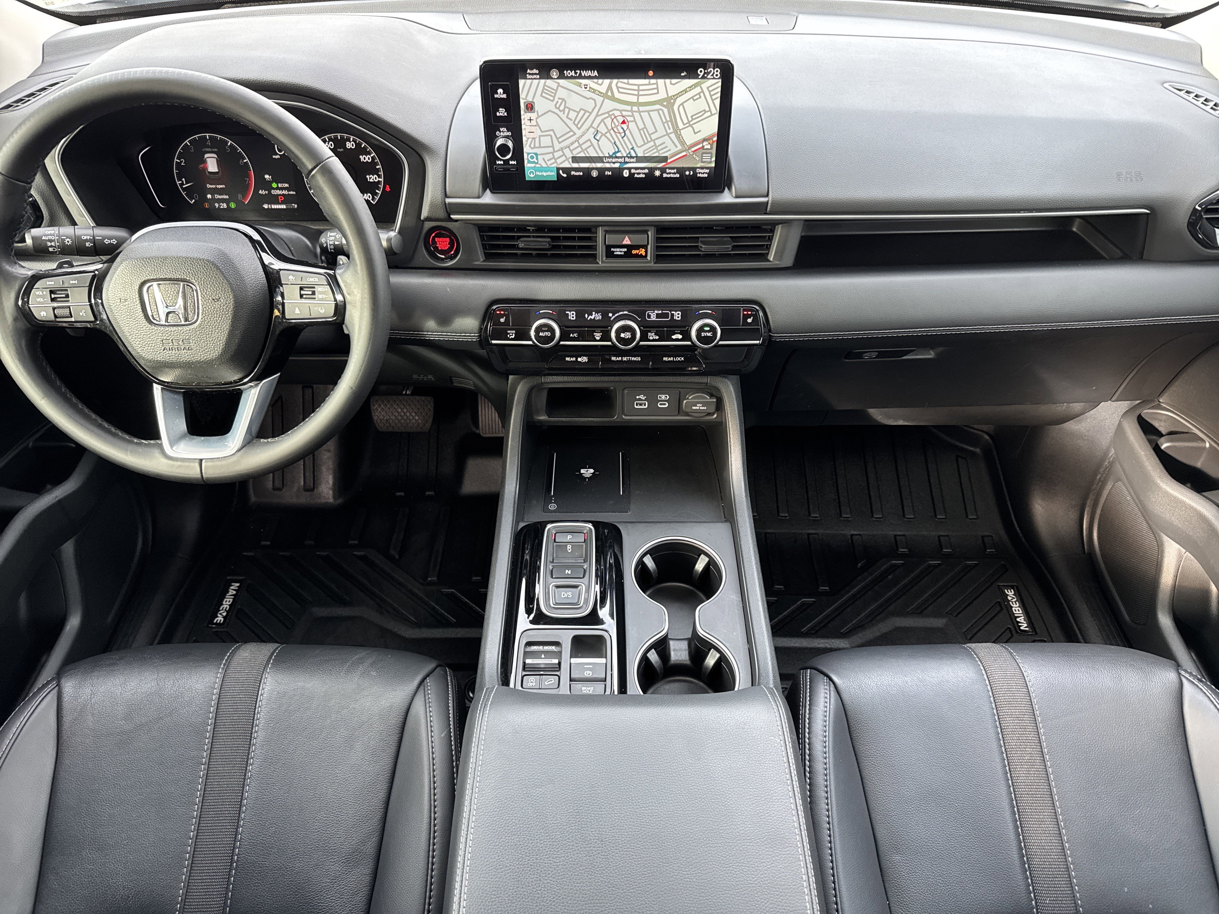 Used 2025 Honda Pilot Touring image 28