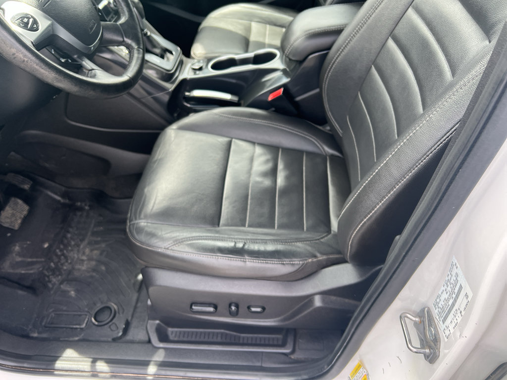 Used 2014 Ford Escape Titanium AWD/4WD image 11